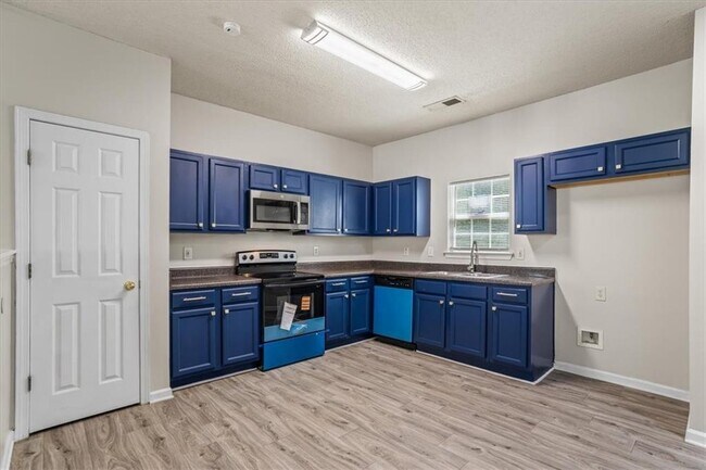 Foto del edificio - 7322 Bridlewood Ct