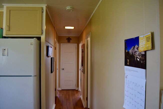 Foto del edificio - 71 Aipuni St