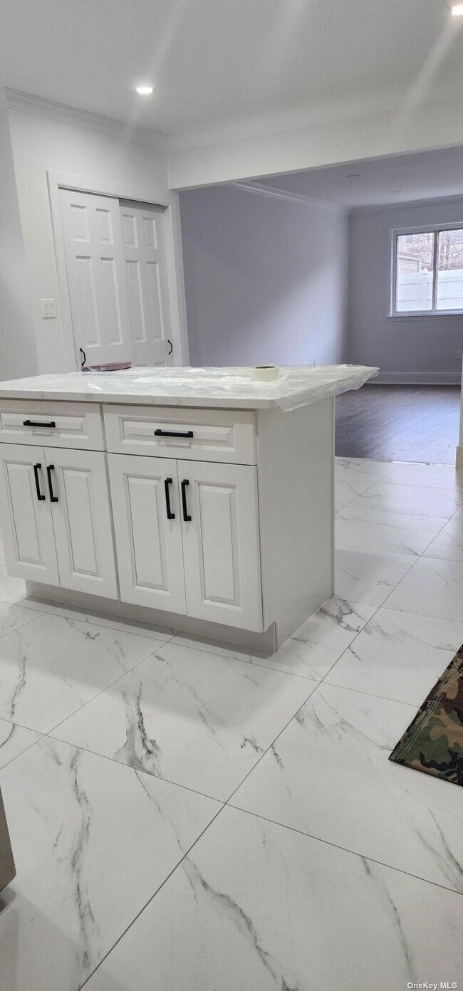 Foto del edificio - 62-60-62-71 71st St