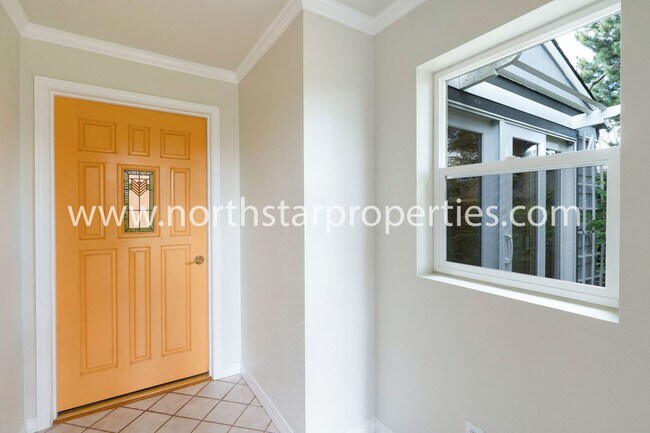 Foto del edificio - Charming Lake Oswego Ranch