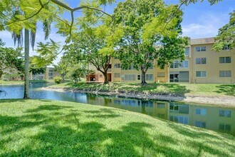 Building Photo - 5961 NW 61st Ave