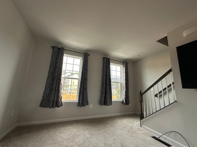 Building Photo - 1107 Rampart Dr