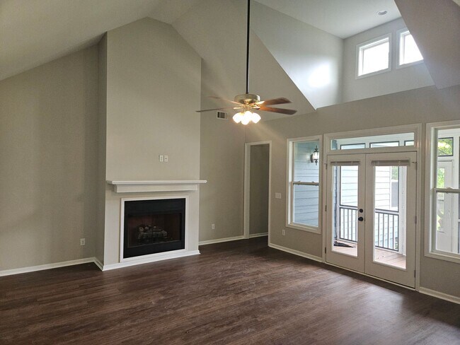 Foto del edificio - Spacious Hiram House on 1.37 Acres
