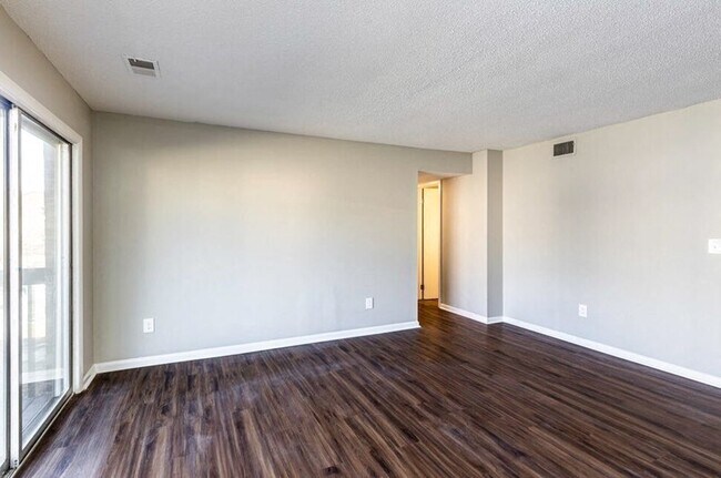Foto del edificio - Oakside Apartments