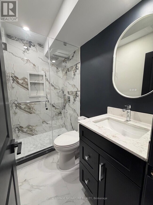 Photo du bâtiment - 3486 Grand Forks Rd