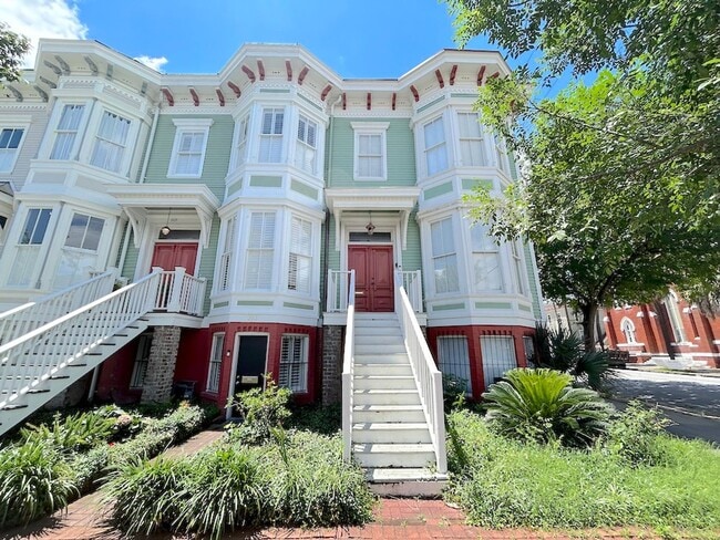 Foto del edificio - 2 BED | 1 BATH | VICTORIAN DISTRICT