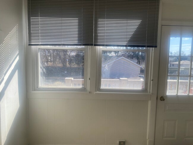 Photo - 3337 W 114th St Apartment