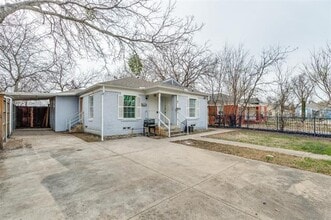 Building Photo - 7911 Wanebe Dr