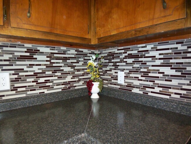 Foto del edificio - 727 Valley Ridge Way