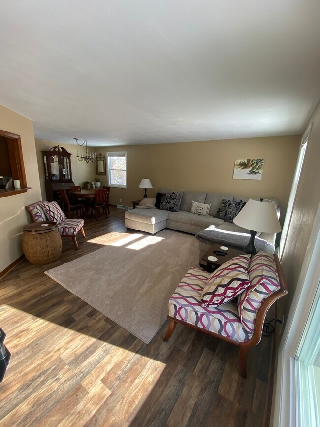 Foto del edificio - 4904 70th St