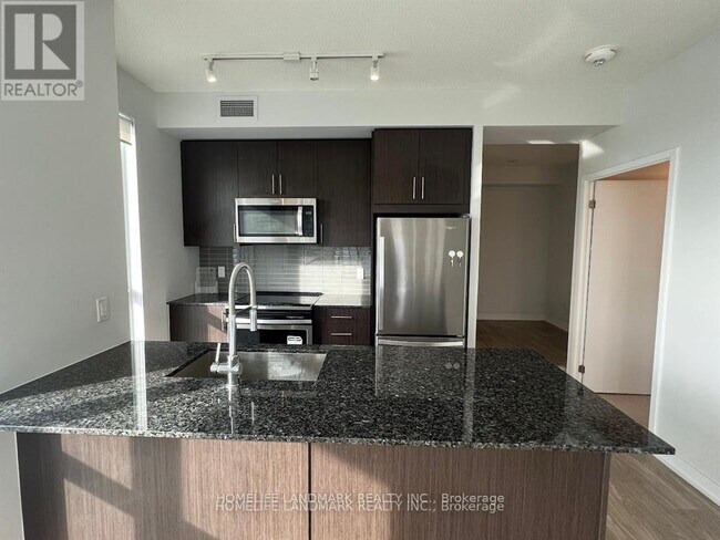 Building Photo - 4055 Parkside Village Dr