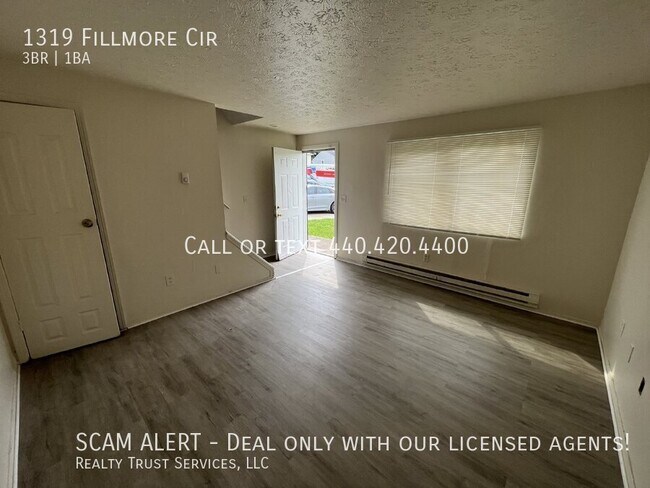 Foto del edificio - 1319 Fillmore Cir