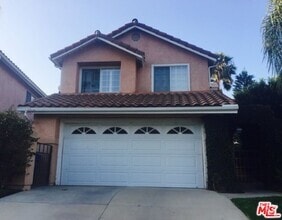 Building Photo - 24715 Cll Largo