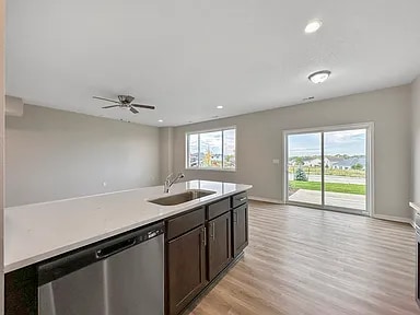 Building Photo - 5620 Buckthorne Dr