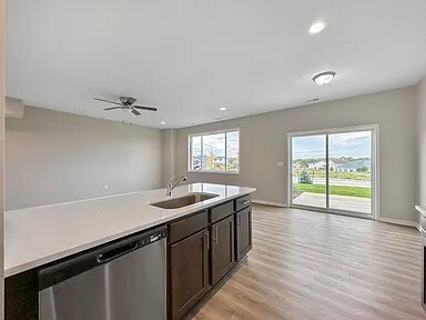 Foto del edificio - 5620 Buckthorne Dr