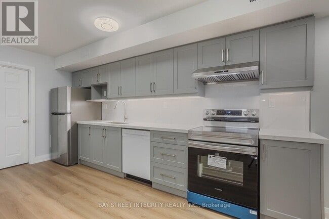 Building Photo - 19 D'Arcy St