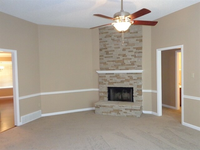 Foto del edificio - 6556 Brickmont Rd