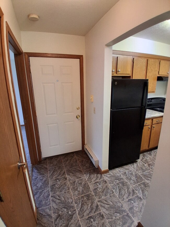 Building Photo - Woodlynn Apartments