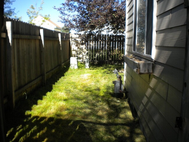 Foto del edificio - 403 Prairie Ave