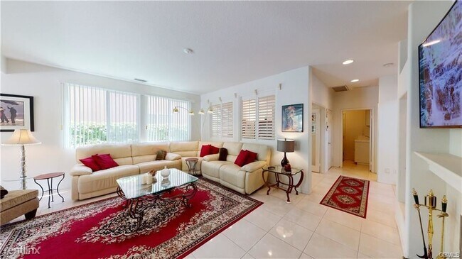 Building Photo - 4 br, 3 bath House - 27676 Blossom Hill Rd