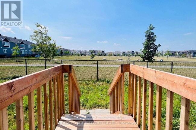 Photo du bâtiment - 324 Canadensis Ln