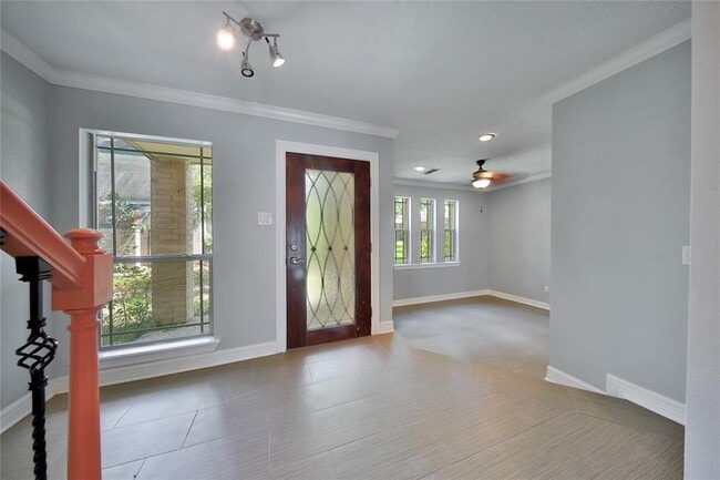 Building Photo - 652 N Eldridge Pkwy