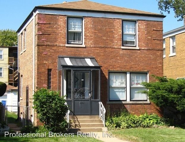 Primary Photo - 9040 S Blackstone Ave