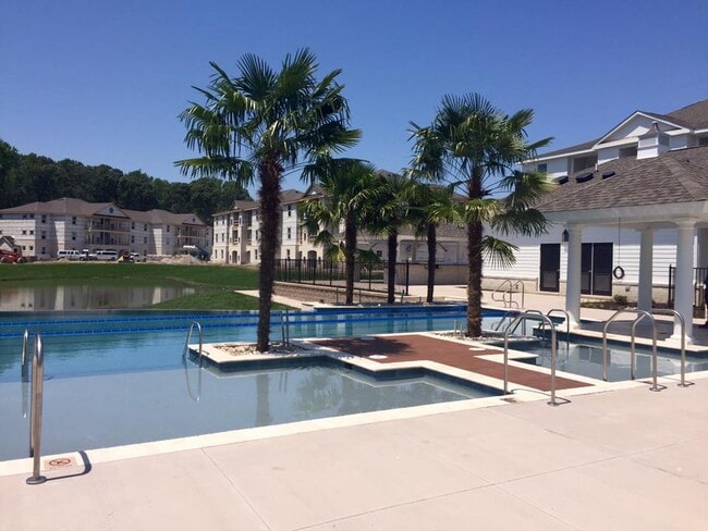 Pool - Southern Pine