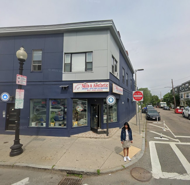 Building Photo - 3103 Washington St