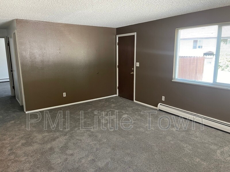Foto principal - 9776 W 22nd Pl
