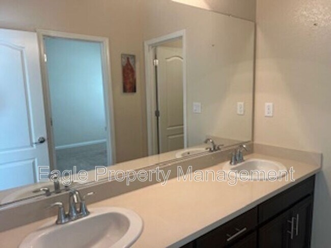 Building Photo - 9820 Allen Ranch Way
