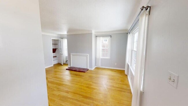 Foto del edificio - 601 W Hoover Ave