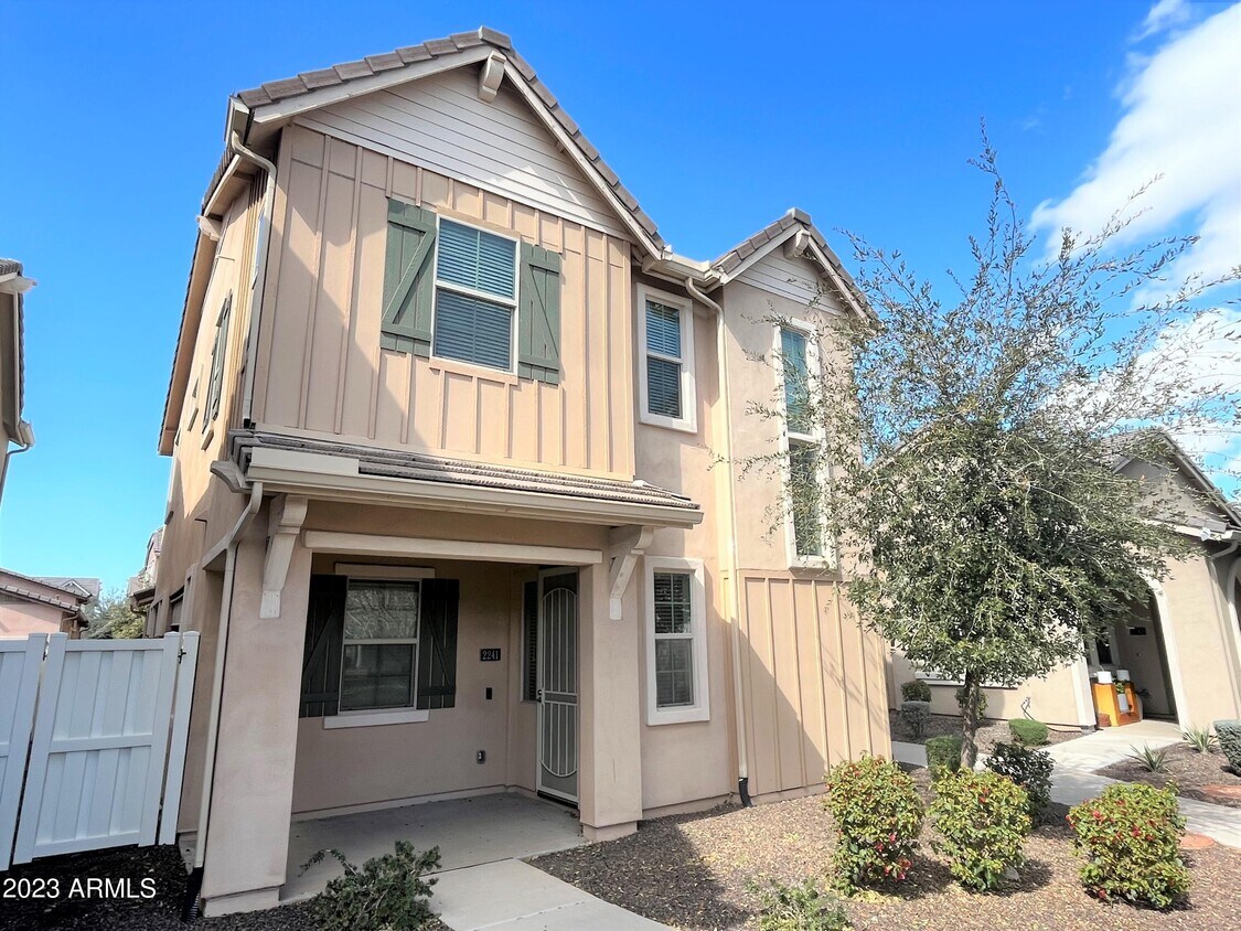 2241 S Agnes Ln, Gilbert, AZ 85295 House Rental in Gilbert, AZ