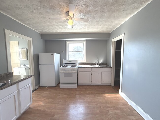 Foto del edificio - 3126 Elder Ln