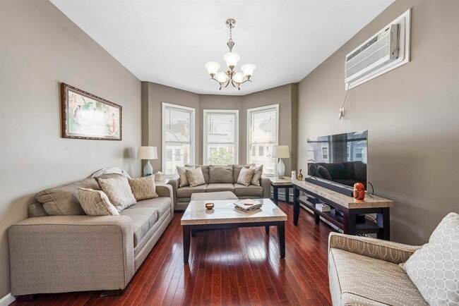 Foto del edificio - 61 46th St