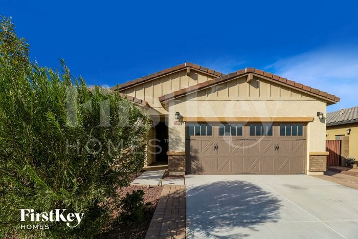 Foto principal - 17126 W Seldon Ln