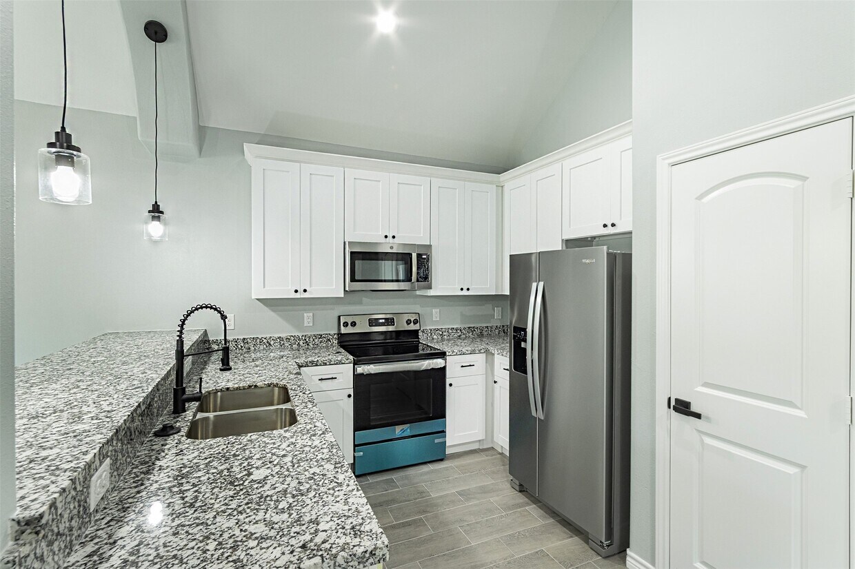 Foto principal - 16881 Glenheath St
