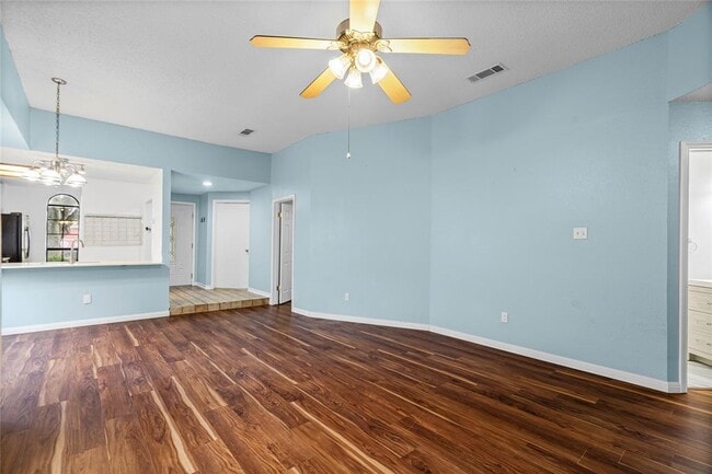 Building Photo - 2408 Windrift Way