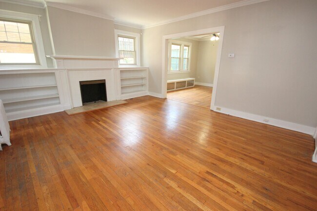 Building Photo - 1454 Barnsdale St