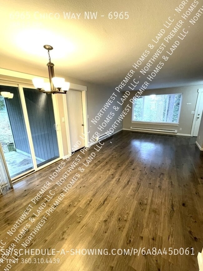 Building Photo - 6965 Chico Way NW