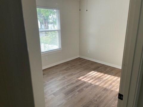 Building Photo - 926 Poplar St