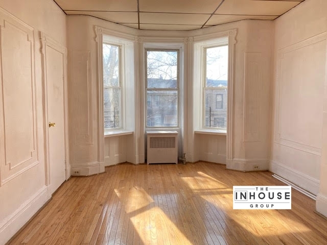 Primary Photo - 451 63rd St
