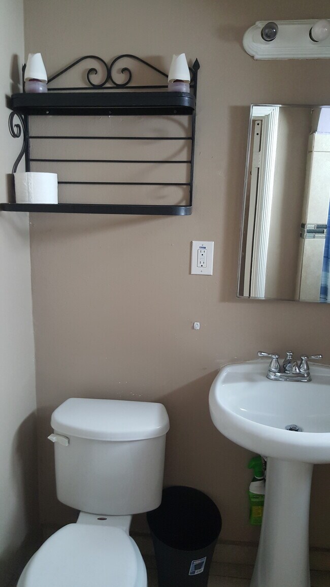 Nice Bath - 3079 El Cajon Blvd