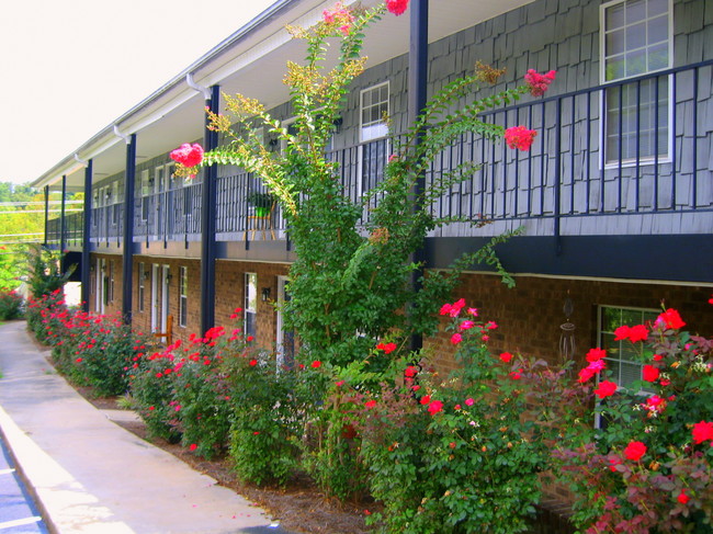 Foto del edificio - Alder Ridge Apartments