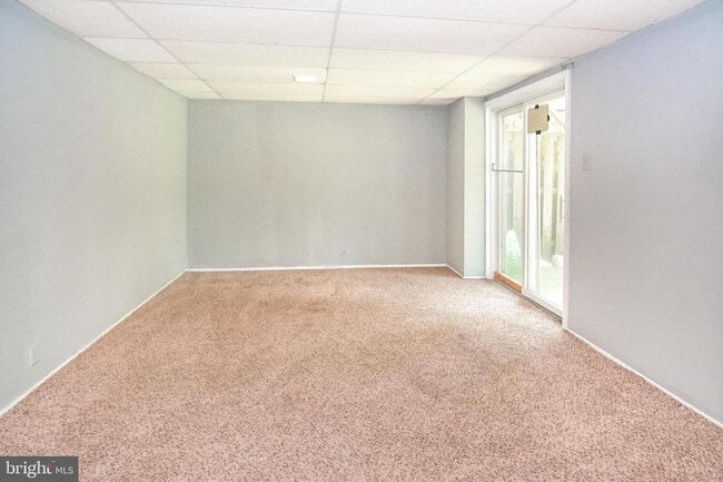Foto del edificio - 30 Jack Pine Pl