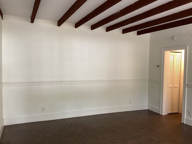 Foto del edificio - 431 Barnard St