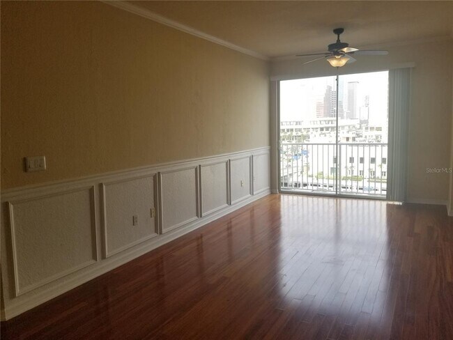 Foto del edificio - 700 S Harbour Island Blvd