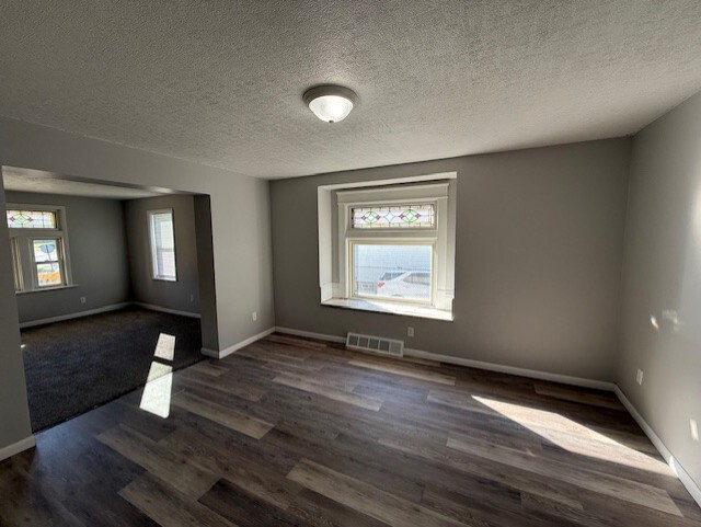Building Photo - 48 Belmont Ave