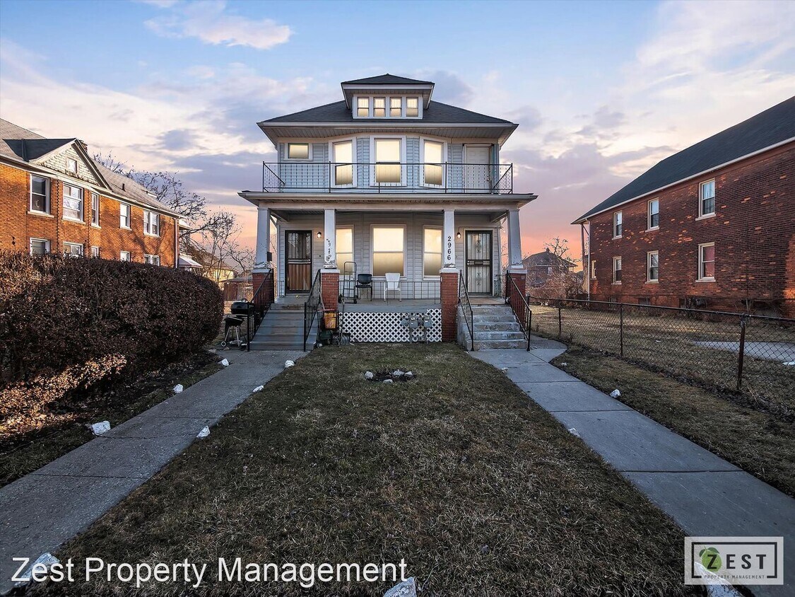 2 br, 1 bath Apartment 2966 Harding St 2... Room for Rent in