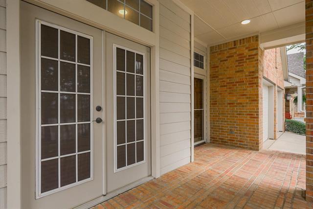 Foto del edificio - 1500 Bonham Pkwy